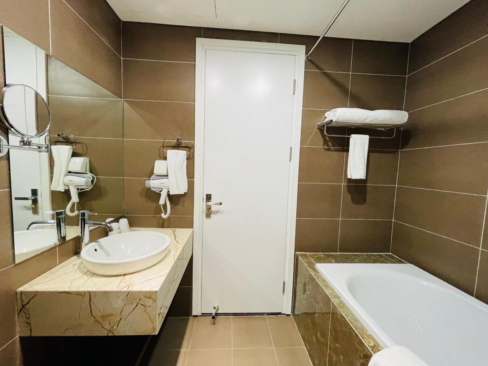 Nesta Grand Hao Nam Apartment ฮานอย ภายนอก รูปภาพ